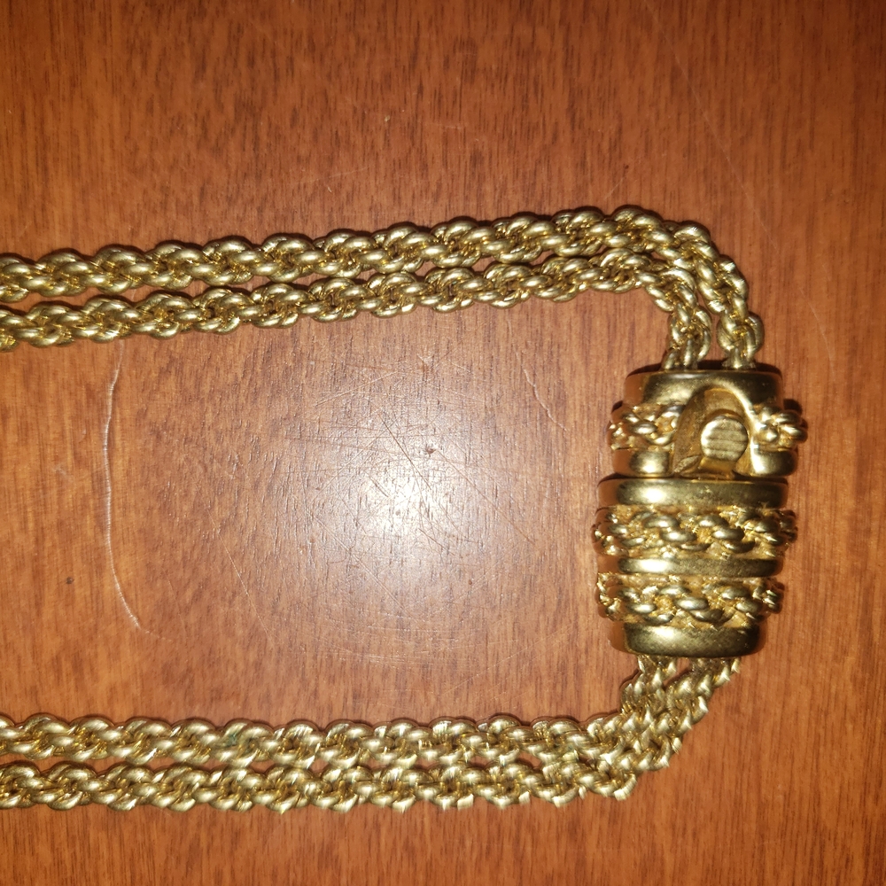 Pierre Cardin Gold Rope Necklace with Intricate Design